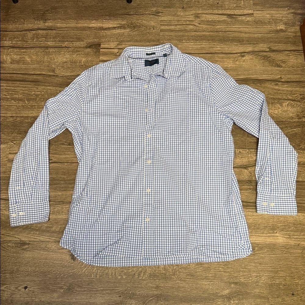 Fairland Men’s Blue and White Checkered Casual Shirt